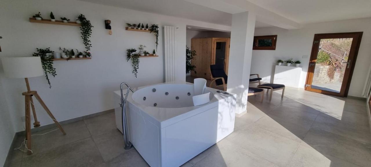 Chalet Sophie - Luxury Chalet Roletto Esterno foto