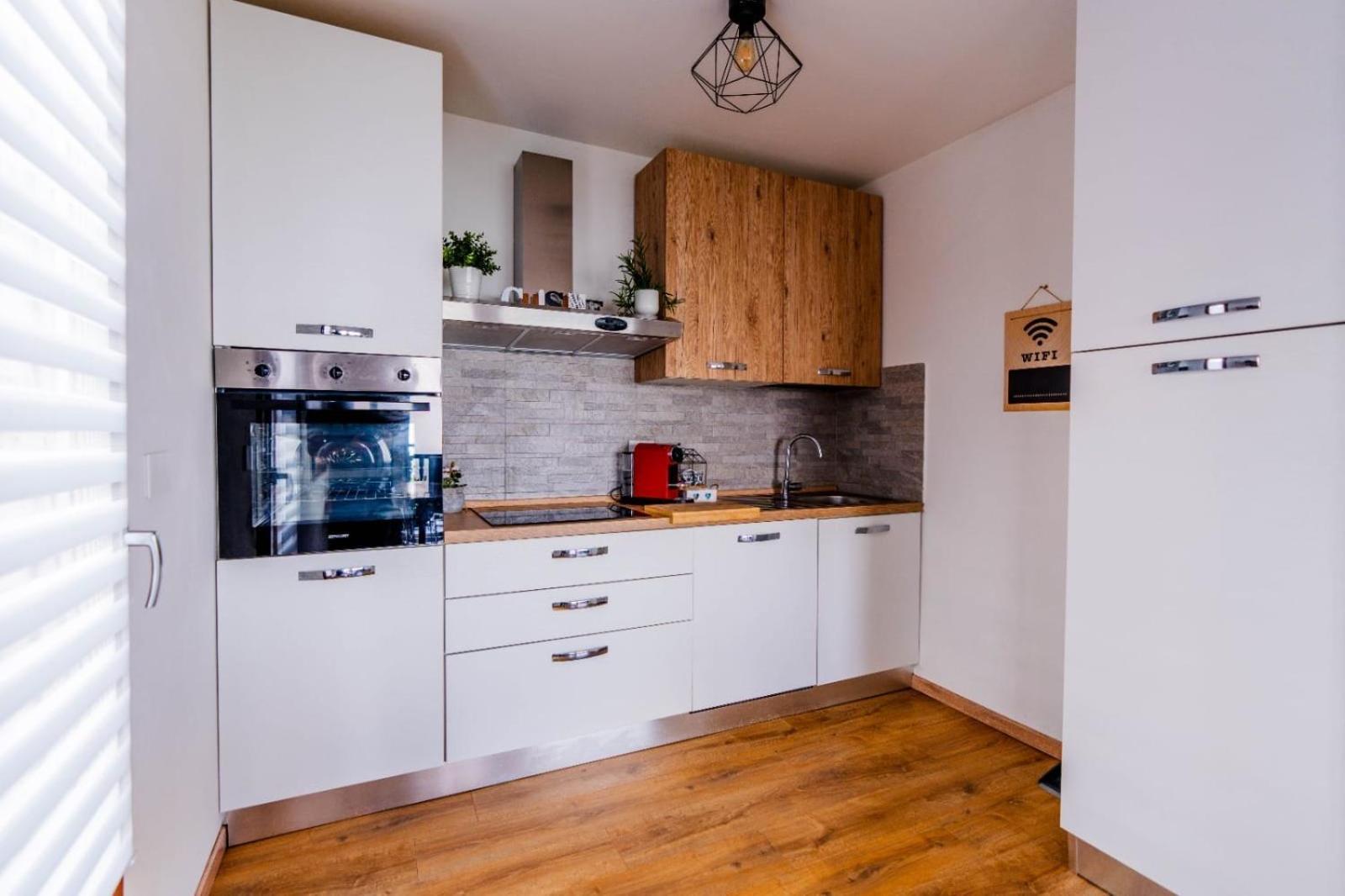 Chalet Sophie - Luxury Chalet Roletto Esterno foto