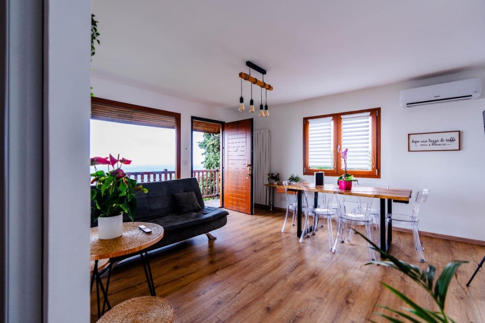 Chalet Sophie - Luxury Chalet Roletto Esterno foto