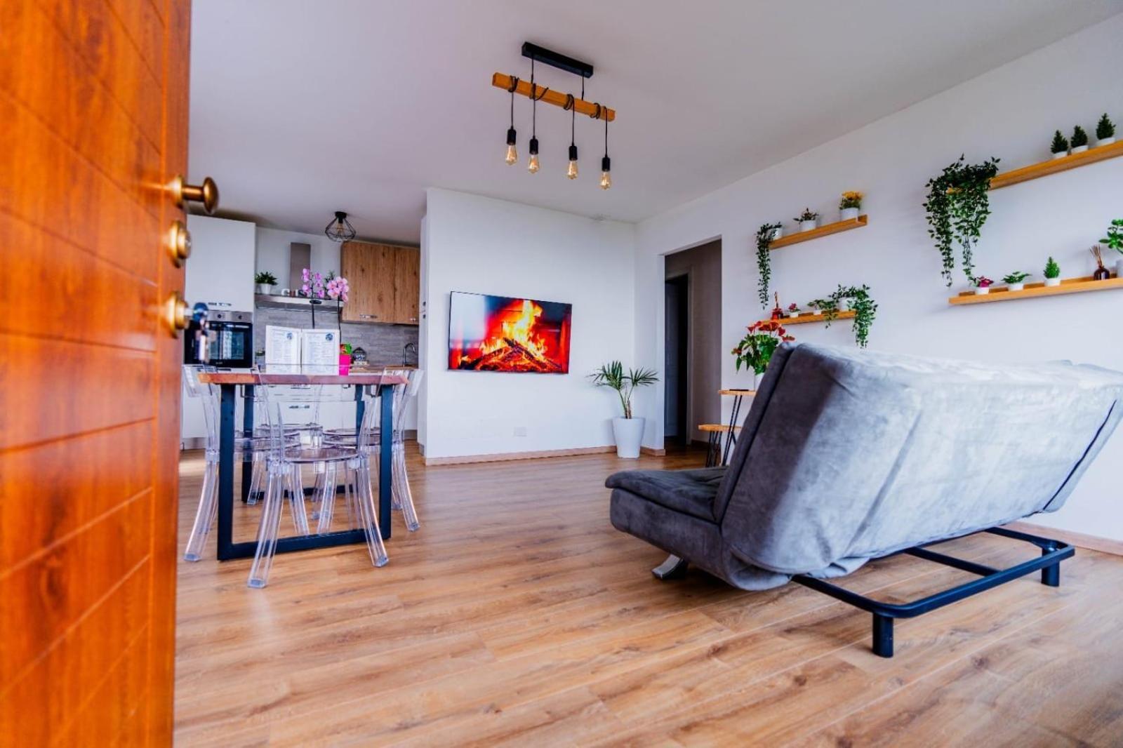 Chalet Sophie - Luxury Chalet Roletto Esterno foto